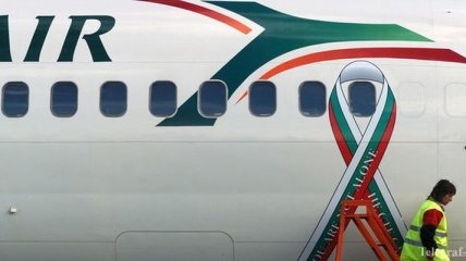 Самолет с болгарскими министрами совершил экстренную посадку в Вене 