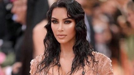 Ким Кардашьян выпустила линейку косметики