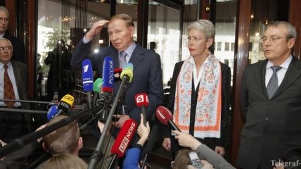 Кучма со шведским послом обсуждали Минский процесс 