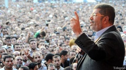 Мурси: Конституция гарантирует равные права и свободы всем 