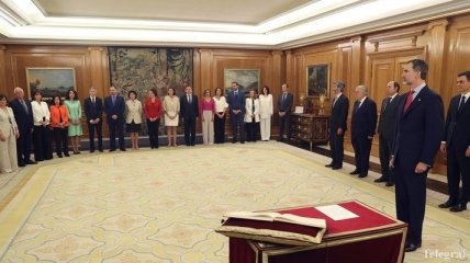 Правительство Испании приняло присягу перед королем