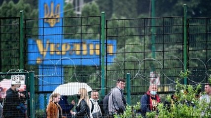 Польша отменила обязательный карантин для въезжающих в страну украинцев