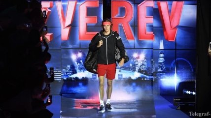 Зверев сенсационно обыграл Джоковича в финале Итогового турнира АТР