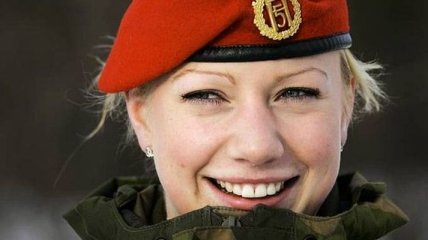 Женщин во имя равенства будут призывать в армию