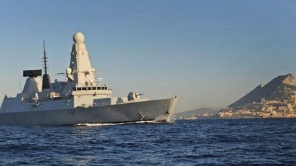 Британия направила эсминец для охраны судов в Персидском заливе