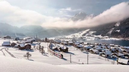 В Швейцарии много горных деревень