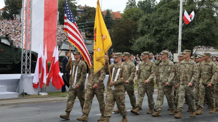 Дополнительные силы США остаются в Польше