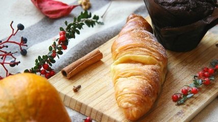 Побалуйте себя круассанами в снегопад: Лилия Ребрик поделилась рецептом французской булочки
