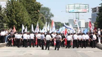 Марш сторонников объединения с Румынией сорван в Молдове