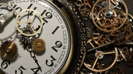 Ученые рассказали, почему останавливаются часы после смерти хозяина