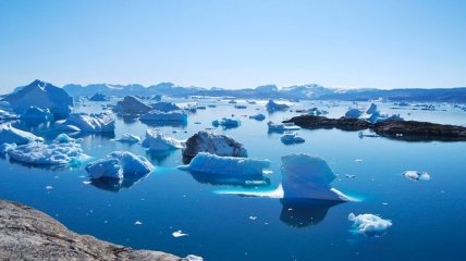 Безоблачная погода стала причиной быстрого таяния ледников Гренландии