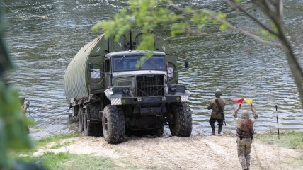Тренировка украинского понтонно-мостового подразделения