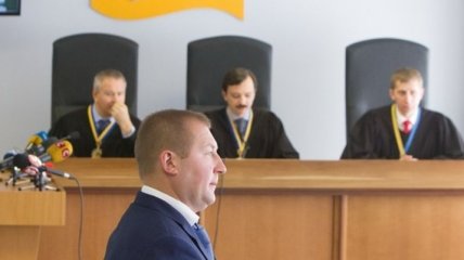 Адвокаты Януковича ищут свидетелей, готовых рассказать о событиях времен Майдана