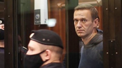 Путинских топ-чиновников наказали за отравление Навального: кто попал под санкции ЕС