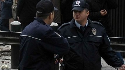 В Турции задержали подозреваемых в содействии террористу