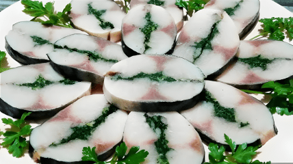 Рулет из скумбрии