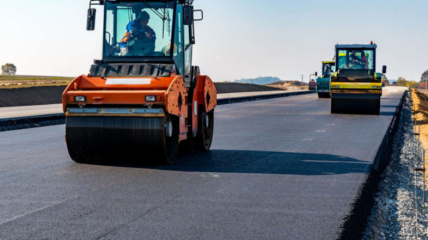 В этом году "Большая стройка" за средства ЕИБ обновит 122 км дороги Р-16 в Луганской области
