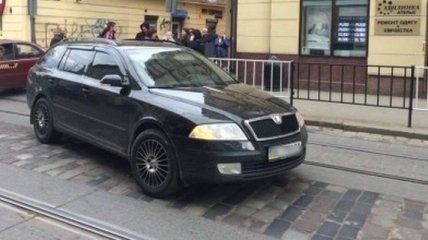 ДТП во Львове: женщину сбили на пешеходном переходе
