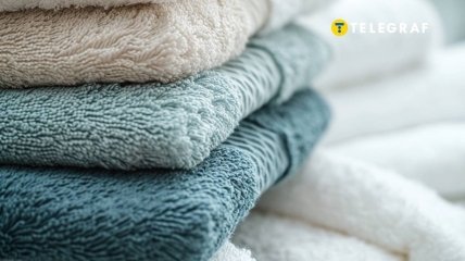Чтобы полотенца были мягкими, за ними нужно правильно ухаживать (изображение создано с помощью ИИ)