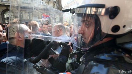 "За свободу!": в Сербии продолжаются антиправительственные протесты