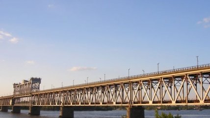 Мост в Кременчуге могут закрыть