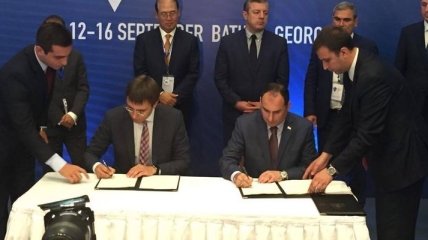 Украина и Грузия подписали соглашение о железнодорожно-паромном сообщении