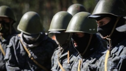 200 бойцов Национальной гвардии вернулись из зоны АТО домой