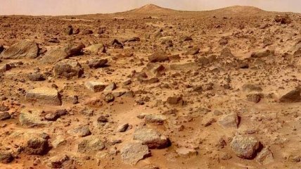 На Марсе обнаружили небольшое каменное кресло