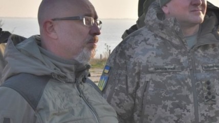 Где все те, кто обещал захватить Киев за 2 часа? — Обращение министра обороны