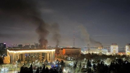 Казахстан сегодня напоминает пепелище