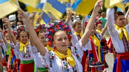 От чего происходит самая большая группа фамилий украинцев: ответ ученых