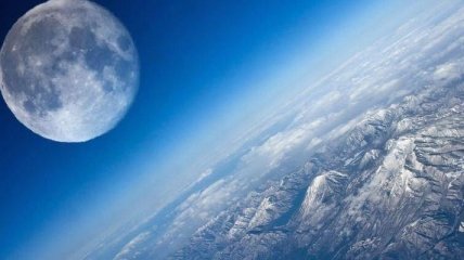Ученые: Луна состоит из пород мантии древней Земли