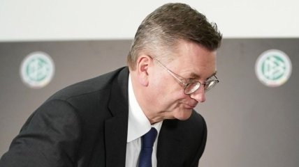 Глава Немецкого футбольного союза ушел в отставку из-за подарка Суркиса