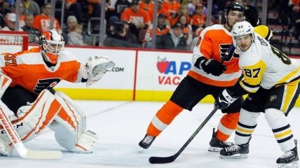 Плей-офф НХЛ: 4 очка Сидни Кросби помогли "Питтсбургу" обыграть "Филадельфию"