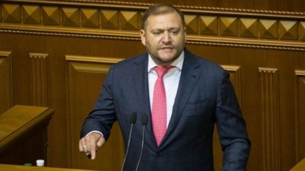 Госизмена Януковича: суд допросит Добкина