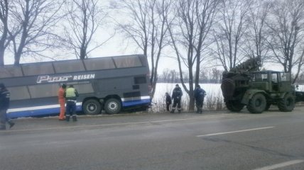 Автобус с 19 пассажирами попал в ДТП в Киевской области