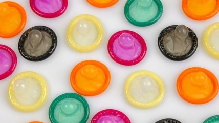 Создан презерватив, который остается скользким без дополнительных средств