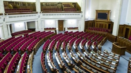 Закон о нацбезопасности Украины подан в Раду с инициативы Порошенко