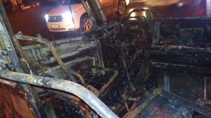 В Харькове горела маршрутка с пассажирами, уничтожен салон автобуса