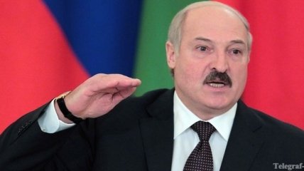 Лукашенко: Белорусов и украинцев тошнит от западной демократии