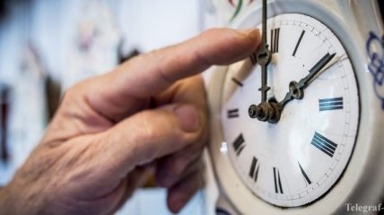 В ЕС намерены отменить ежегодный перевод часов