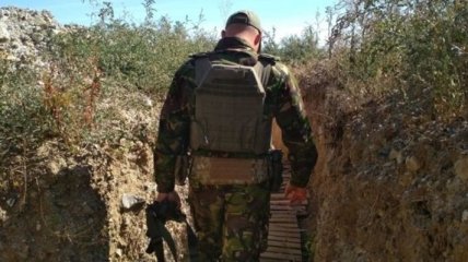 Враг дважды нарушил режим прекращения огня на Донбассе