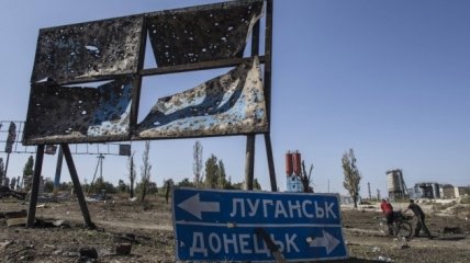 Визит на Донбасс запланирован на фоне угрозы со стороны России