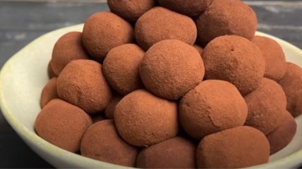 Без випічки, на святковий стіл, тане в роті