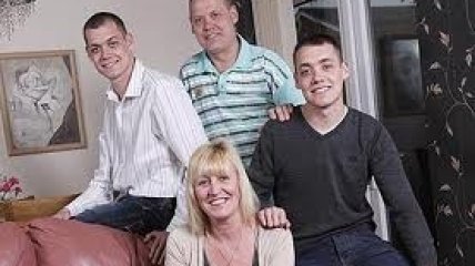 Родители спасут жизни своих близнецов