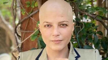"Все будет хорошо": Сэльма Блэр показала новые снимки, сделанные после химиотерапии