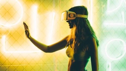 VR-очки Inter-Dream помогают пользователям уснуть