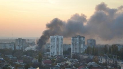 Масштабный пожар на одесском рынке (Видео)