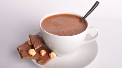 Медики рассказали, какие вредные свойства содержатся в горячем шоколаде 
