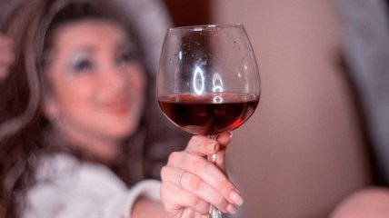 Женский алкоголизм: главные причины